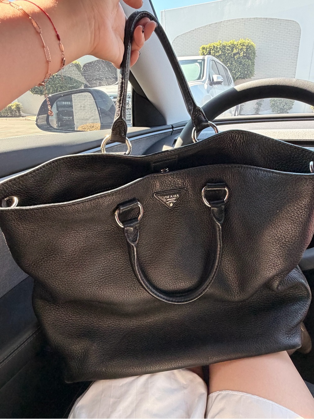 PRADA Black Vitello Daino Leather Large Shopping Tote Bag - Picture 2 of 6
